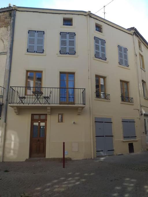 Maison De